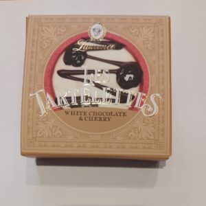 LAURENCE, GALERIE DE CHOCOLAT, ΤΑΡΤΑ ΜΕ ΛΕΥΚΗ ΣΟΚΟΛAΤΑ & ΚΕΡΑΣΙ, 100gr