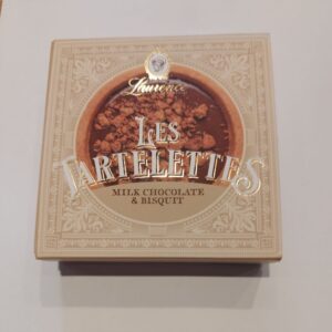 LAURENCE,GALERIE DE CHOCOLAT, ΤΑΡΤΑ ΜΕ ΣΟΚΟΛΑΤΑ ΓΑΛΑΚΤΟΣ & ΜΠΙΣΚΟΤΟ, 100gr